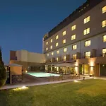 호텔 레알 오에이라스 파코데아르코스