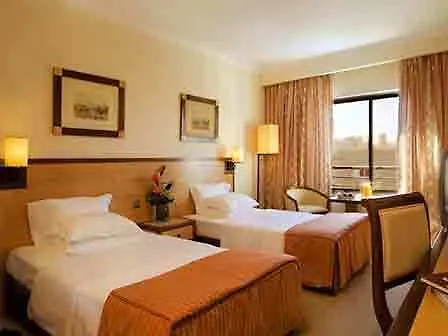 Отель Real Oeiras 4*