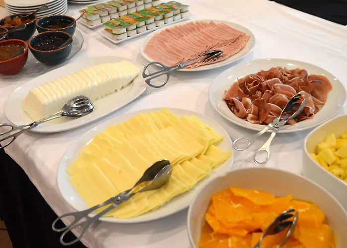 Отель Real Oeiras 4*